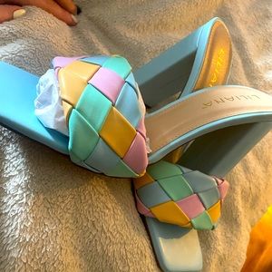 Multi color mule heel